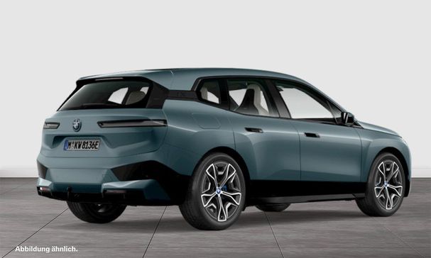 BMW iX xDrive40 240 kW image number 2