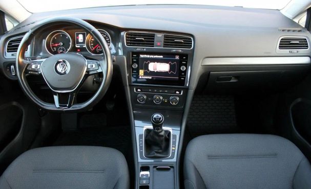 Volkswagen Golf 85 kW image number 9