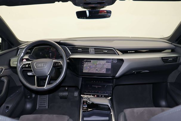 Audi e-tron 55 quattro 300 kW image number 14