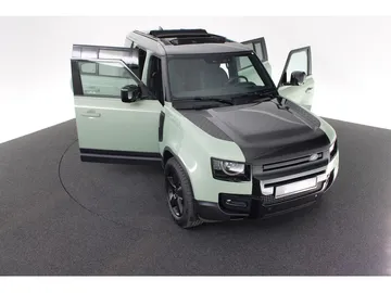 Car image 26