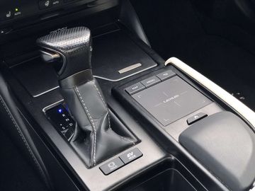 Car image 39