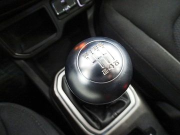 Car image 26