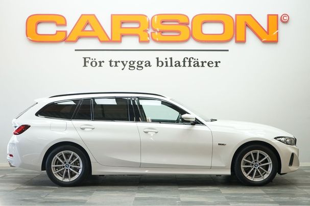 BMW 330e Touring xDrive 216 kW image number 3