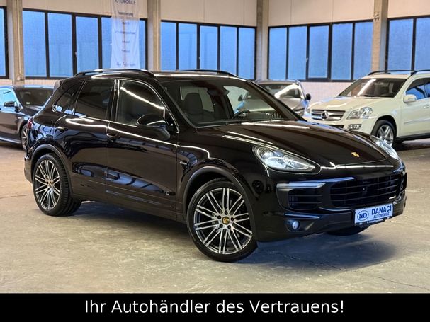 Porsche Cayenne Turbo 193 kW image number 2