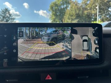 Car image 29