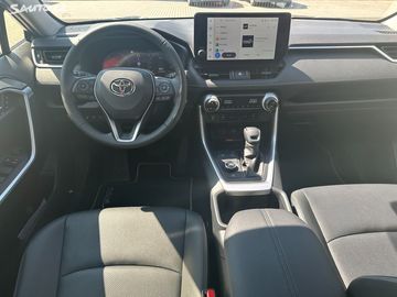 Car image 14