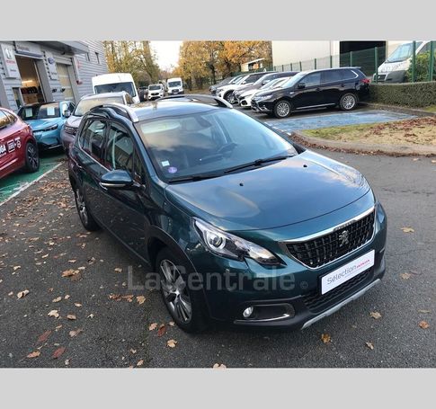 Peugeot 2008 PureTech 130 Allure 96 kW image number 2