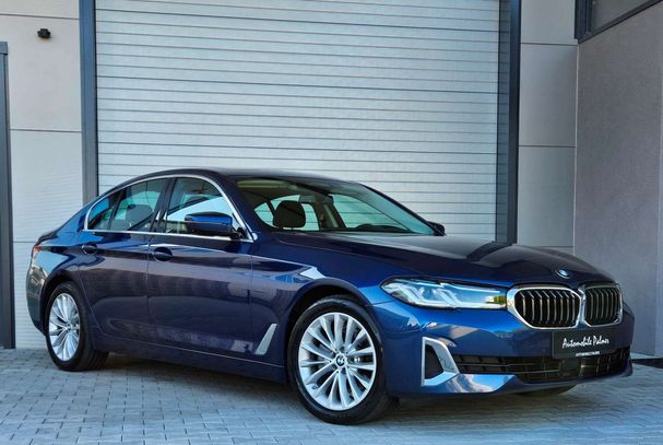 BMW 520d xDrive 140 kW image number 2