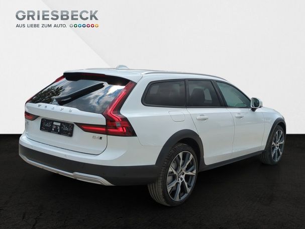 Volvo V90 Cross Country AWD Plus 145 kW image number 2