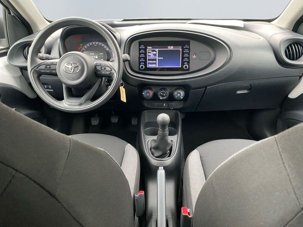 Toyota Aygo X 53 kW image number 10