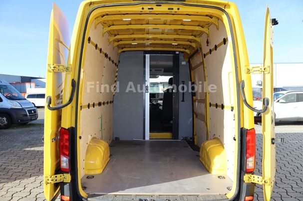 Volkswagen Crafter 103 kW image number 9