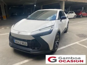 Car image 2