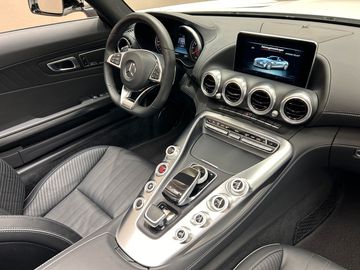 Car image 21