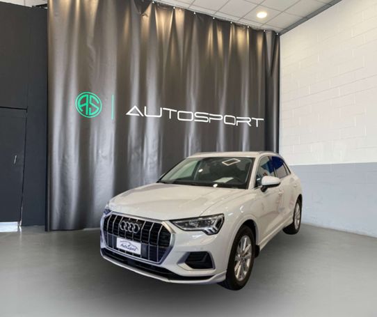 Audi Q3 35 TFSI S tronic Advanced Business 110 kW image number 1