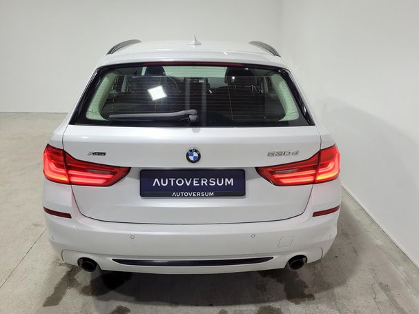 BMW 530d Touring xDrive 195 kW image number 3