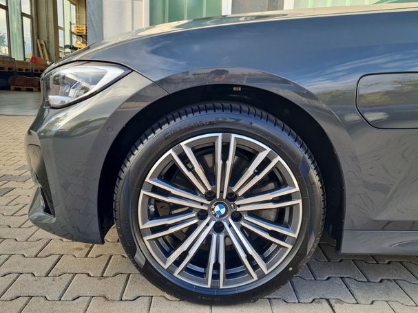 BMW 320 e M Sport 150 kW image number 5