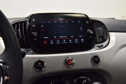 Car image 26