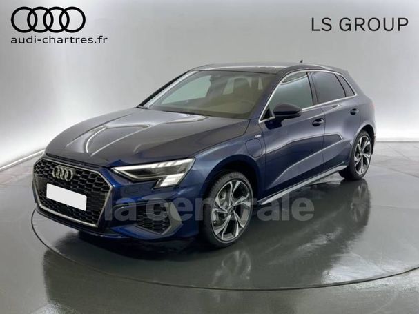 Audi A3 40 TFSIe S tronic S-line Sportback 150 kW image number 1