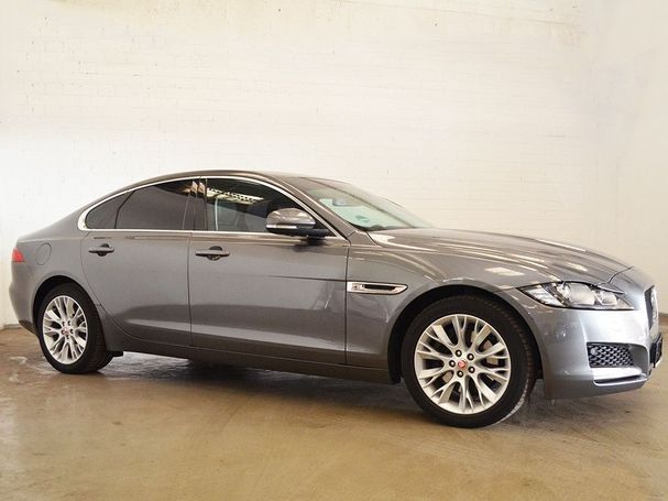 Jaguar XF 20d Prestige 132 kW image number 2