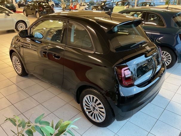 Fiat 500 e 70 kW image number 3