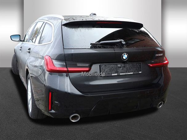 BMW 330i Touring 180 kW image number 3