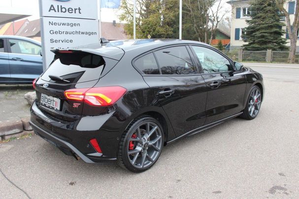 Ford Focus 2.3 ST 206 kW image number 3