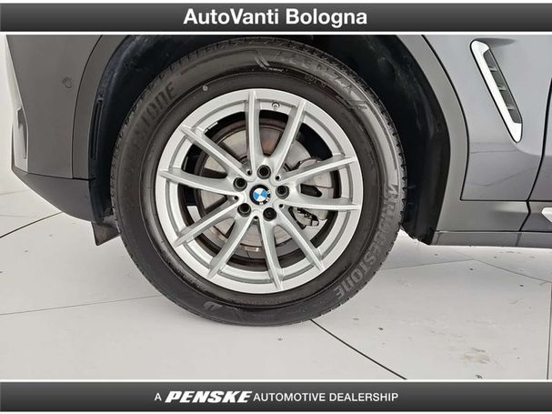 BMW X3 xDrive20d 140 kW image number 9