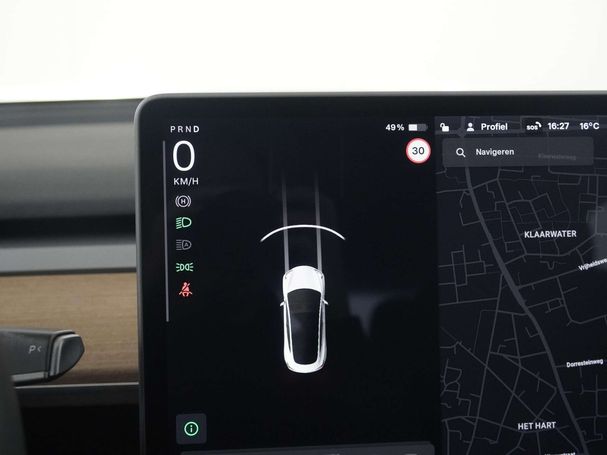 Tesla Model 3 60 Plus 175 kW image number 8