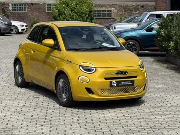 Car image 27