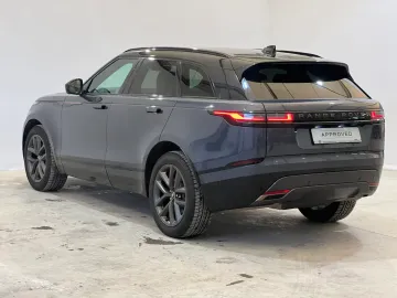 Car image 40