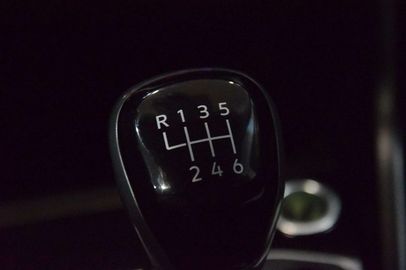 Car image 38