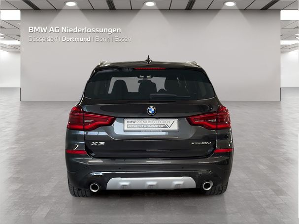 BMW X3 xDrive20d 140 kW image number 9