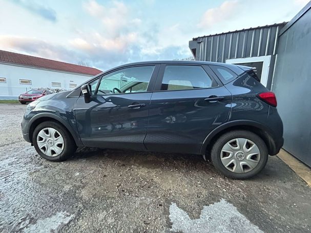 Renault Captur 66 kW image number 3