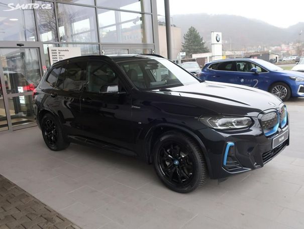 BMW iX3 M Sport 210 kW image number 2