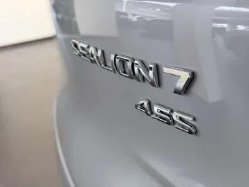 Car image 38