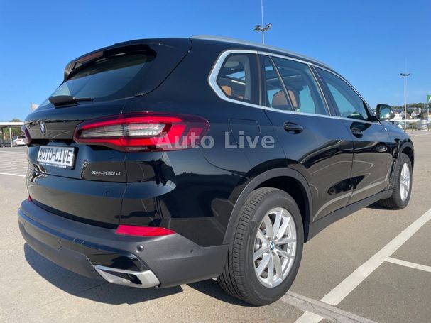 BMW X5 xDrive30d 210 kW image number 2