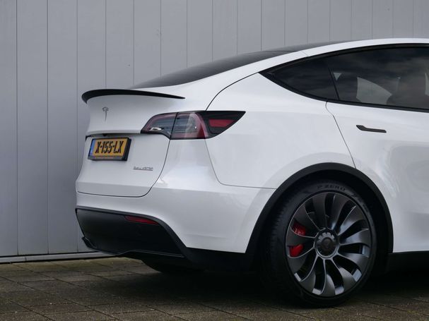 Tesla Model Y Performance AWD 393 kW image number 18