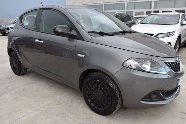 Lancia Ypsilon 51 kW image number 2