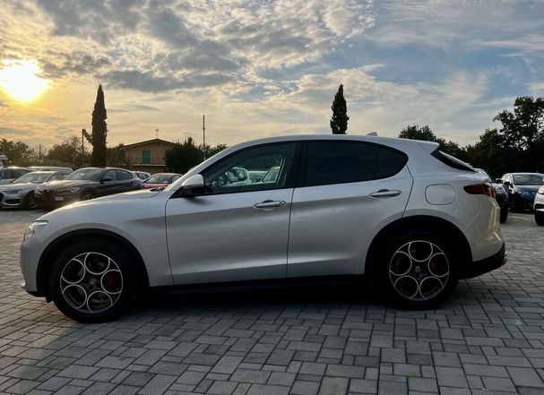 Alfa Romeo Stelvio 2.2 118 kW image number 5