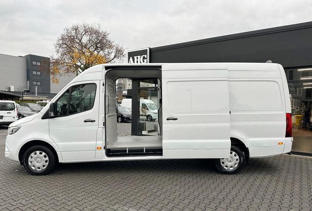 Mercedes-Benz Sprinter H2 319 140 kW image number 3