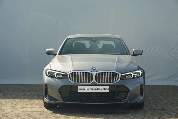 BMW 320 e 150 kW image number 2