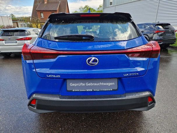 Lexus UX 300e 150 kW image number 3