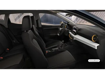 Car image 9