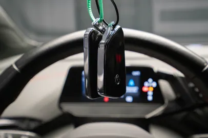 Car image 26