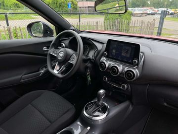 Car image 30