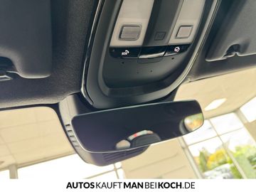 Car image 36