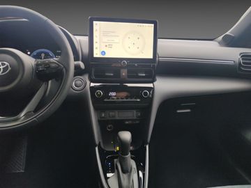 Car image 15