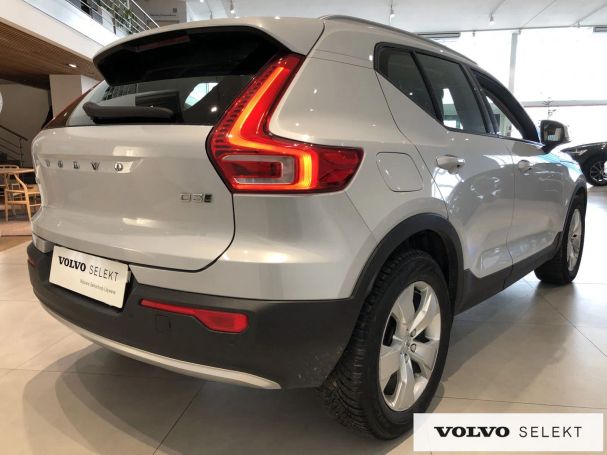 Volvo XC40 AWD 110 kW image number 6