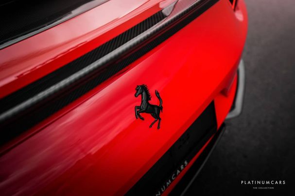 Ferrari 812 Superfast 588 kW image number 27