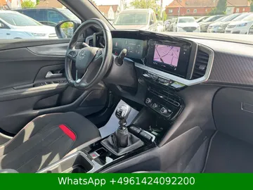 Car image 25